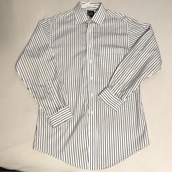 Mens Jos A. Bank Striped Black and White Shirt, size 15.5 - 33. - Picture 1 of 4